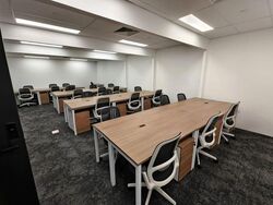 Robinson 77 (D1), Office #607307621